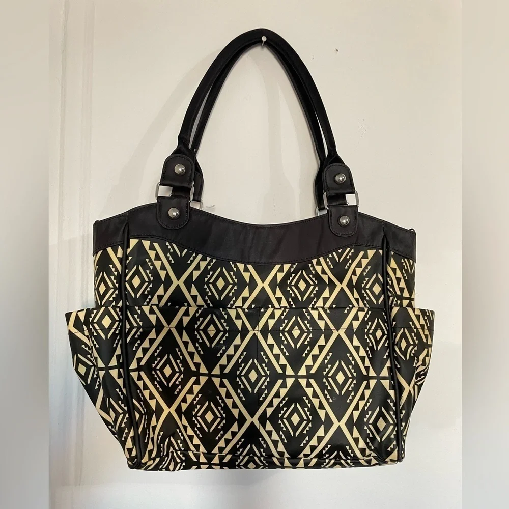 Petunia Pickle Bottom City Carryall Diaper‎ Bag Secrets of Salvador *Black*